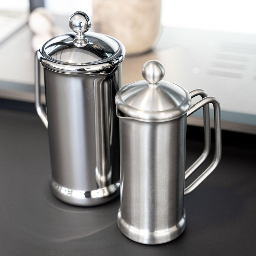 12 Cup Cafetiere, Satin Finish Café Stal CMS-15SS Grunwerg - Traditional coffee press made from stainless steel in a kitchen